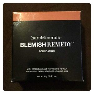Brand new bareMinerals Blemish Remedy Foundation